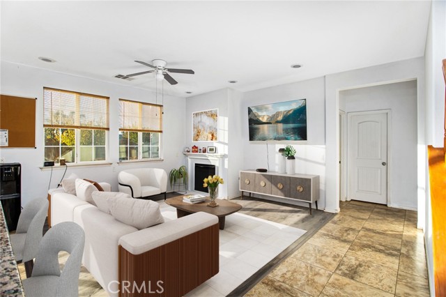 Detail Gallery Image 12 of 59 For 30261 Tattersail, Menifee,  CA 92584 - 5 Beds | 3 Baths