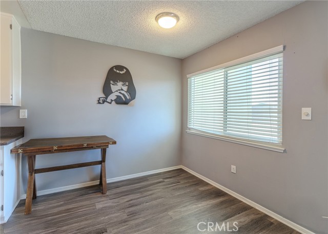 Detail Gallery Image 3 of 27 For 12200 Montecito Rd #D320,  Seal Beach,  CA 90740 - 1 Beds | 1 Baths