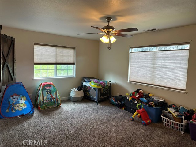 Image 40 of 60 For 43022 Apache Ranch Road