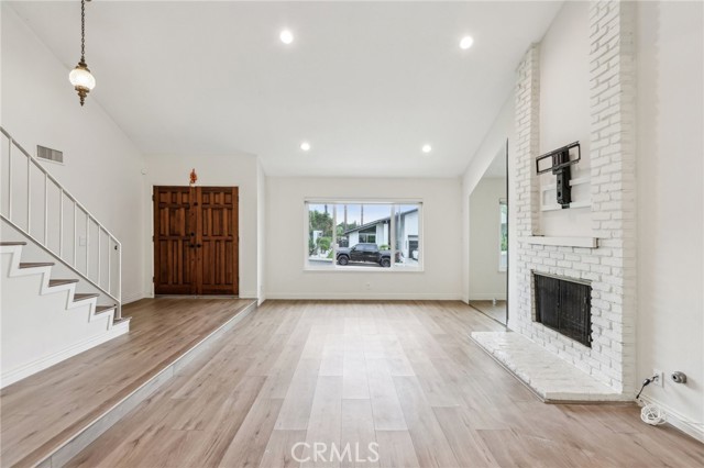740 Great Bend Drive, Diamond Bar CA: https://media.crmls.org/medias/9db55b3f-ba85-411c-a049-77d8e6daf98b.jpg