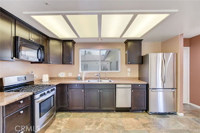 Detail Gallery Image 44 of 69 For 5531 Cornwall Ave, Riverside,  CA 92506 - 4 Beds | 3 Baths