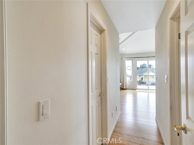 Detail Gallery Image 32 of 50 For 619 E Realty St, Carson,  CA 90745 - 3 Beds | 2/1 Baths