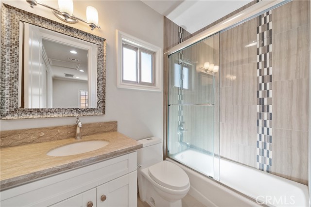 130 Alta Street, Arcadia CA: https://media.crmls.org/medias/9db7717b-91e5-43a8-8889-2e53994d2a43.jpg