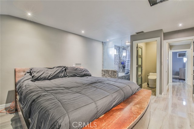 Detail Gallery Image 20 of 36 For 5018 Elderhall Ave, Lakewood,  CA 90712 - 4 Beds | 2 Baths