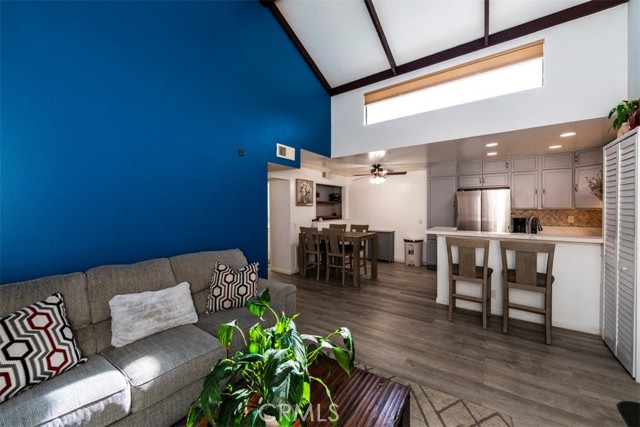 Detail Gallery Image 11 of 59 For 18756 Mandan #1514,  Canyon Country,  CA 91351 - 2 Beds | 2 Baths