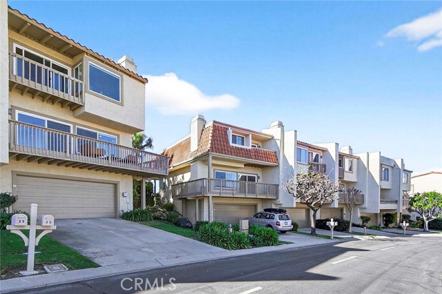 Detail Gallery Image 35 of 41 For 25 Hilltop Cir, Rancho Palos Verdes,  CA 90275 - 2 Beds | 2/1 Baths