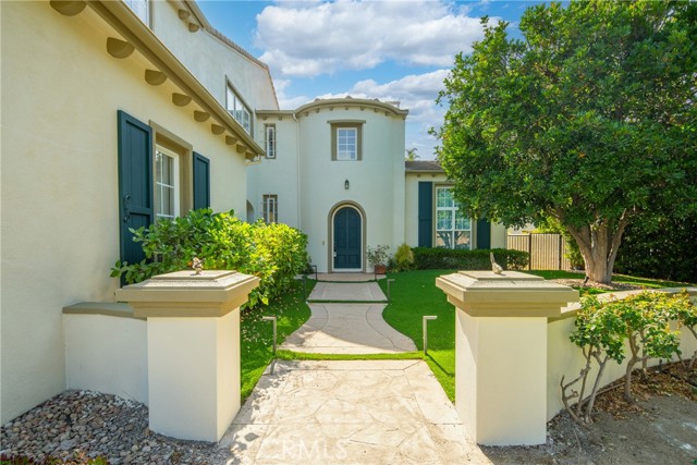 26743 Mont Calabasas Drive, Calabasas CA: https://media.crmls.org/medias/9db96d36-3475-4e07-918b-150a4c020cb7.jpg