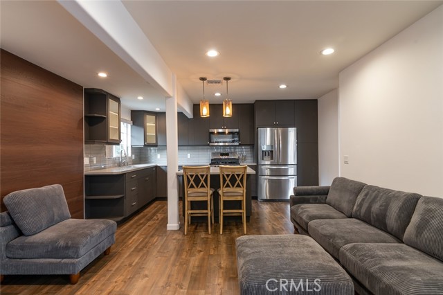 Detail Gallery Image 7 of 20 For 3139 1/2 Stevens, La Crescenta,  CA 91214 - 1 Beds | 1 Baths