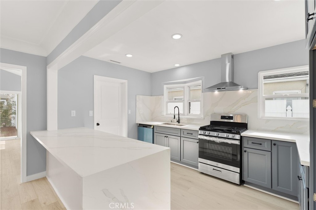 MLS #SB25264874 image #9