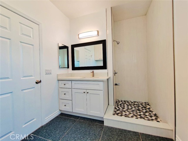 Detail Gallery Image 9 of 42 For 121 S Bluff Rd, Montebello,  CA 90640 - – Beds | – Baths