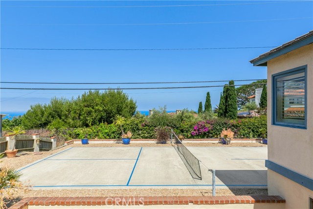 2025 Palos Verdes Drive, Palos Verdes Estates, California 90274, 5 Bedrooms Bedrooms, ,2 BathroomsBathrooms,Residential,Sold,Palos Verdes,PV23113451