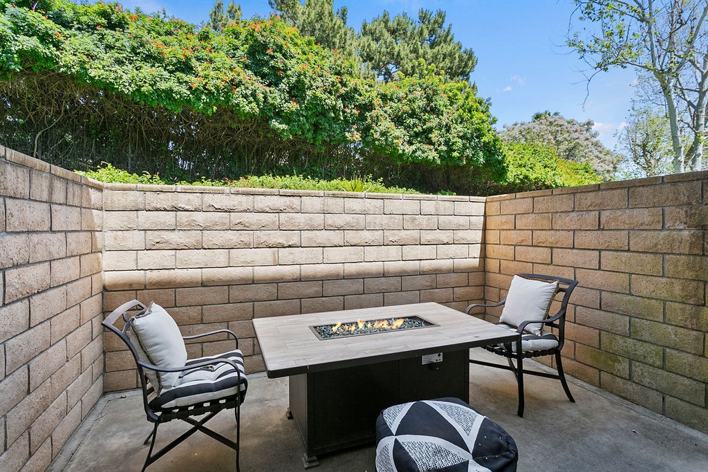 Detail Gallery Image 21 of 23 For 5499 E. Willow Woods #87,  Anaheim,  CA 92807 - 3 Beds | 1/1 Baths