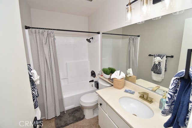 Detail Gallery Image 17 of 25 For 9806 Casiano Ct, Rancho Cucamonga,  CA 91730 - 3 Beds | 2/1 Baths