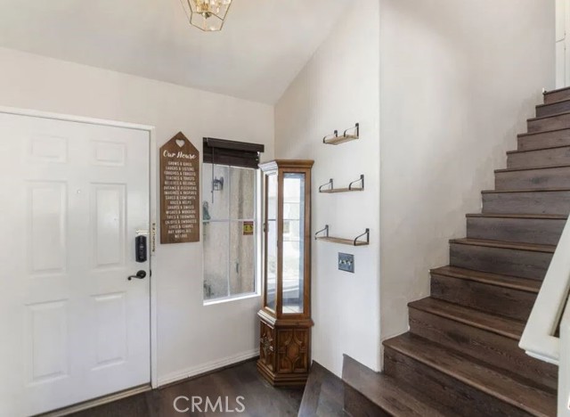 Detail Gallery Image 15 of 43 For 25323 Bayside Pl, Harbor City,  CA 90710 - 3 Beds | 2/1 Baths