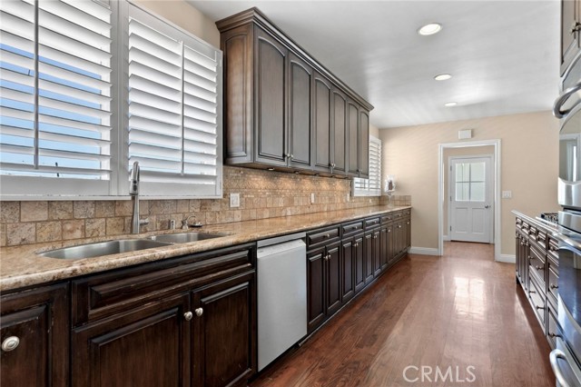 Detail Gallery Image 11 of 27 For 4331 Dauntless Dr, Rancho Palos Verdes,  CA 90275 - 3 Beds | 2 Baths