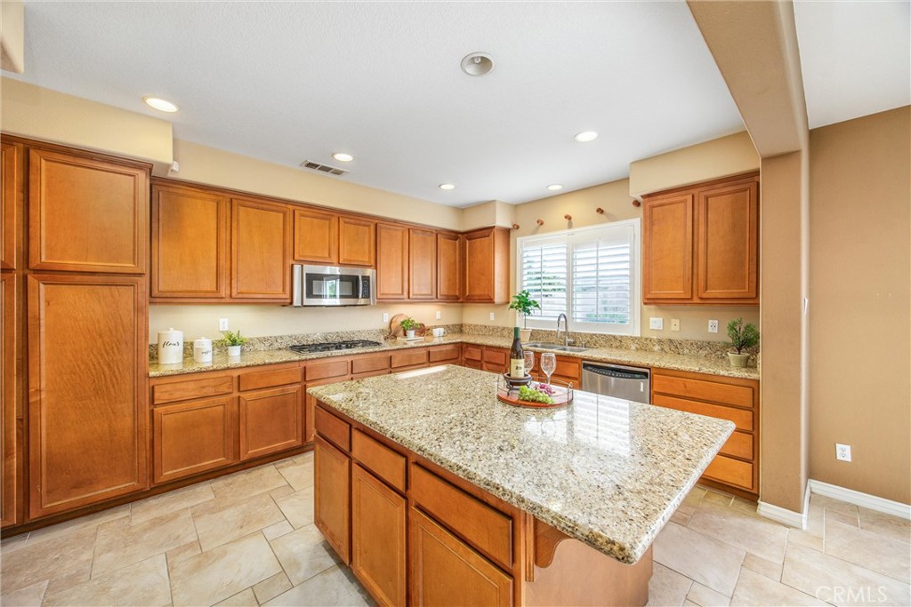 MLS #IV25234835 image #6