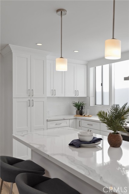 317 8th Street, Manhattan Beach, California 90266, 3 Bedrooms Bedrooms, ,3 BathroomsBathrooms,Residential,Sold,8th,SB22148792