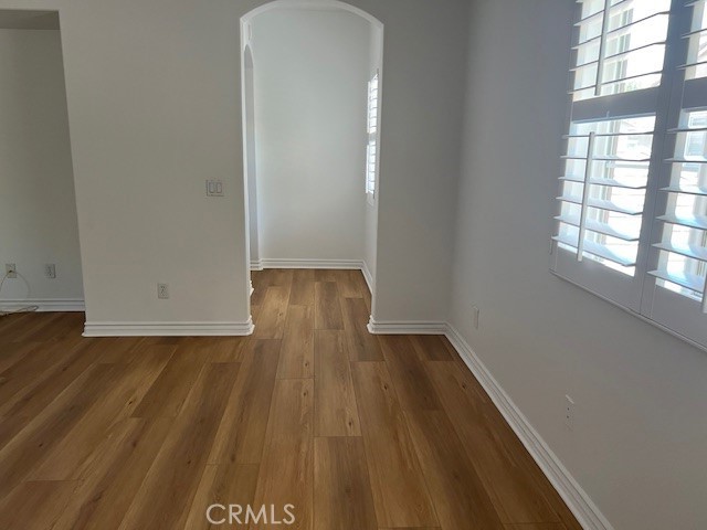 https://media.crmls.org/medias/9dc4c03d-2bb2-477f-9c3a-2f68e043f03d.jpg?preset=X-Large