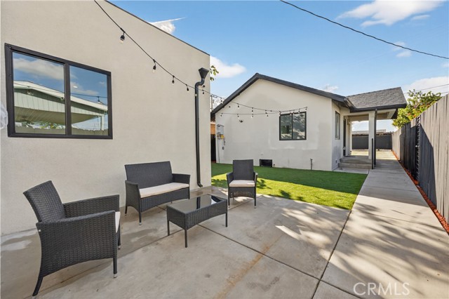 Detail Gallery Image 30 of 61 For 11113 1/2 S Budlong Ave, Los Angeles,  CA 90044 - – Beds | – Baths