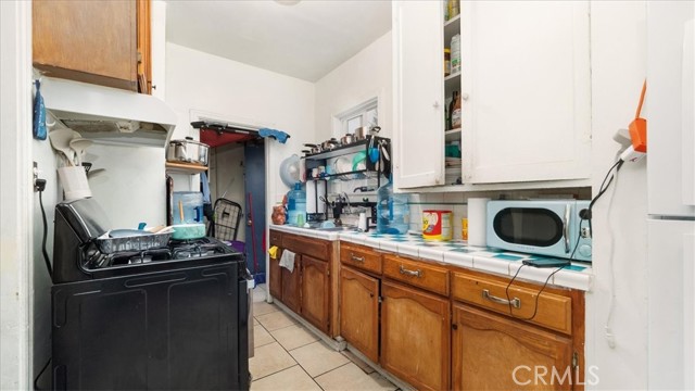 2432 Daly Street, Los Angeles CA: https://media.crmls.org/medias/9dc585d4-ff88-4b96-b36e-9703a0e103d1.jpg
