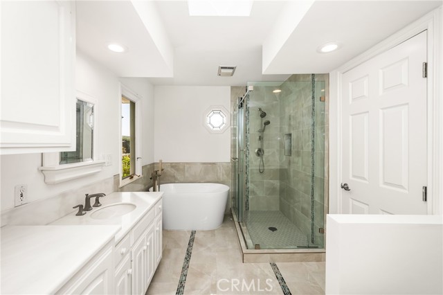 Detail Gallery Image 25 of 40 For 2707 Island View, Corona Del Mar,  CA 92625 - 4 Beds | 2/1 Baths