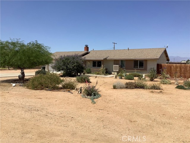 10578 Jamul Road, Apple Valley CA: https://media.crmls.org/medias/9dc747e9-cd19-4058-9c5e-fff6887f0d20.jpg