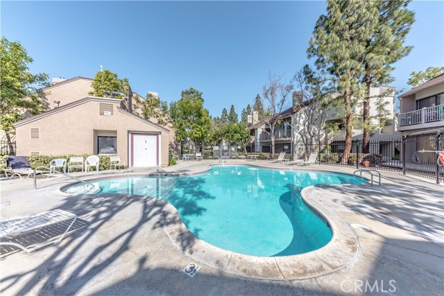 10560 Lakeside N Drive, Garden Grove CA: https://media.crmls.org/medias/9dc7736d-9ef8-4b95-ae28-1eff518a2b7d.jpg