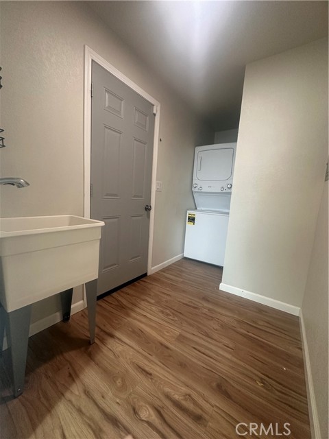 Detail Gallery Image 8 of 8 For 500 S Illinois St, Anaheim,  CA 92805 - 2 Beds | 2 Baths