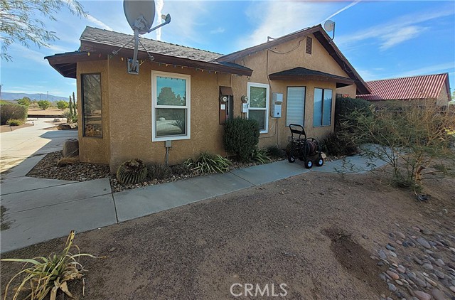 Detail Gallery Image 22 of 29 For 23677 Cahuilla, Apple Valley,  CA 92307 - 3 Beds | 2 Baths