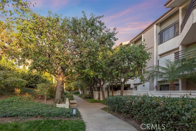 280 Cagney Lane, Newport Beach, California 92663, 2 Bedrooms Bedrooms, ,2 BathroomsBathrooms,Residential Purchase,For Sale,Cagney,OC21255797