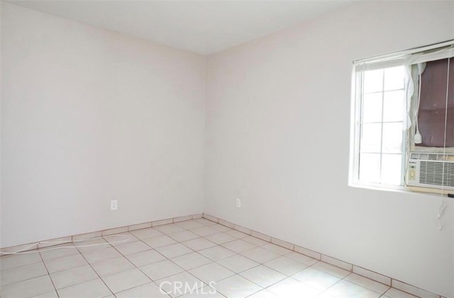 Detail Gallery Image 15 of 28 For 6031 Stanton, Buena Park,  CA 90621 - 6 Beds | 3 Baths