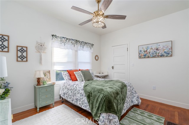 Detail Gallery Image 23 of 75 For 24 W Hilton Ave, Redlands,  CA 92373 - 5 Beds | 4 Baths