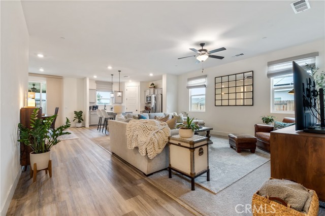 Detail Gallery Image 20 of 32 For 6009 Marconi Ave, Bakersfield,  CA 93313 - 4 Beds | 3 Baths