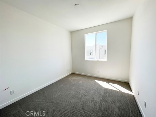 Detail Gallery Image 15 of 20 For 11028 Momentum Dr, Rancho Cucamonga,  CA 91730 - 3 Beds | 2/1 Baths