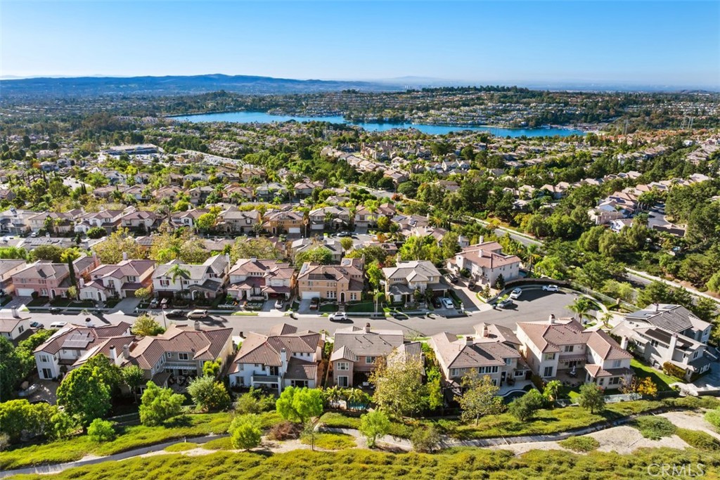 MLS #OC25239566 image #60