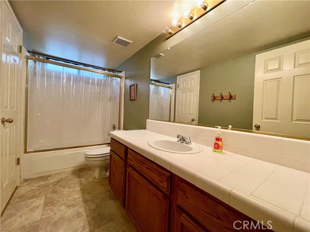 Detail Gallery Image 22 of 28 For 40547 Saddleback Rd, Bass Lake,  CA 93604 - 3 Beds | 2/1 Baths