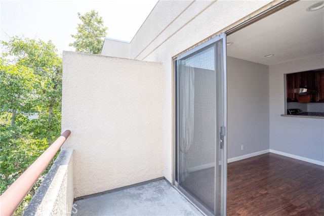 Detail Gallery Image 11 of 12 For 435 S Virgil Ave #310,  Los Angeles,  CA 90020 - 1 Beds | 1 Baths
