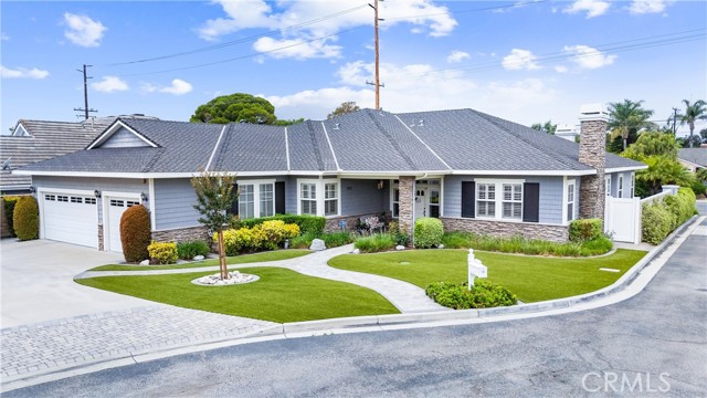 1522 Oakhill Court, Santa Ana CA: https://media.crmls.org/medias/9dcbc177-1701-4c8c-9703-6d7d93af94c5.jpg