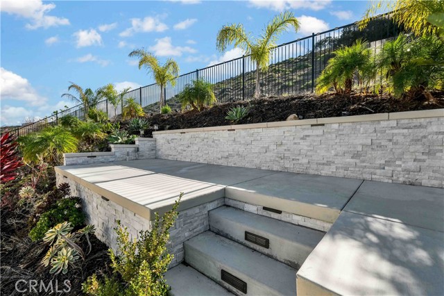 Detail Gallery Image 29 of 33 For 2872 Santa Fiora, Corona,  CA 92882 - 5 Beds | 3 Baths