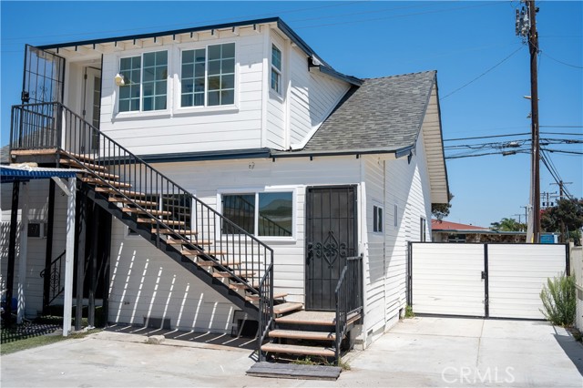 17221 Clark Avenue, Bellflower CA: https://media.crmls.org/medias/9dcd5080-b6f3-4150-88cf-8eee18706947.jpg
