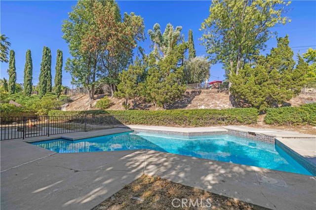 22526 Napa St, West Hills CA: https://media.crmls.org/medias/9dce551c-6b9a-48a3-b5d4-da1b2452f67a.jpg