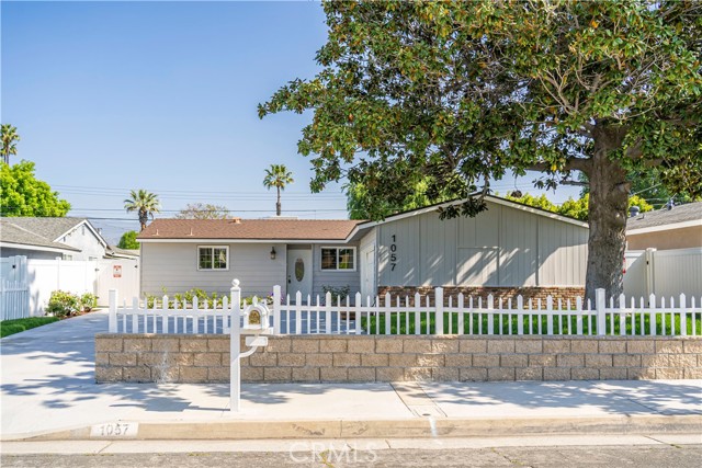 Detail Gallery Image 1 of 32 For 1057 E Ghent St, Azusa,  CA 91702 - 3 Beds | 2 Baths