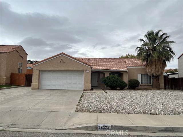 12374 Chuckwalla, Victorville CA: https://media.crmls.org/medias/9dcecb2d-e960-47e5-9515-2ef962ee60dc.jpg