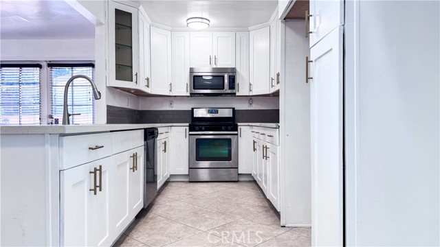 12845 Fairford Avenue, Norwalk CA: https://media.crmls.org/medias/9dcf125d-4ffa-498c-9fb1-b7b453dc1202.jpg