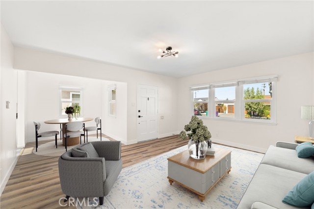 Detail Gallery Image 9 of 54 For 2155 Euclid Ave, Long Beach,  CA 90815 - – Beds | – Baths