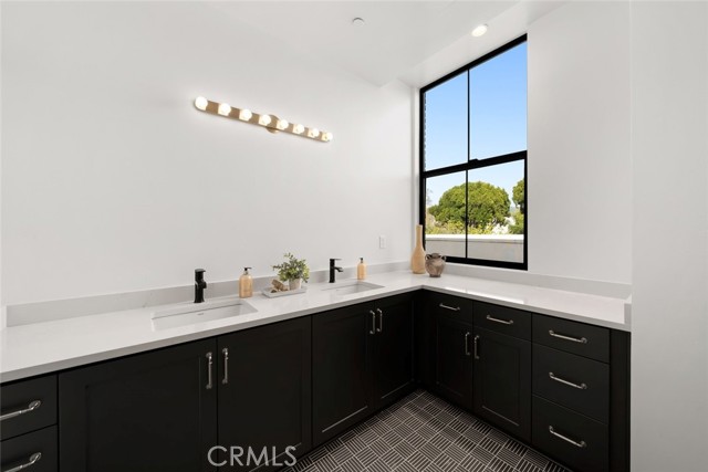 Detail Gallery Image 16 of 68 For 581 Higuera St #308,  San Luis Obispo,  CA 93401 - 1 Beds | 1 Baths