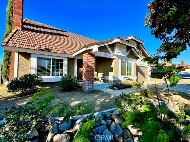 Detail Gallery Image 3 of 32 For 1142 Brentwood, Rialto,  CA 92376 - 4 Beds | 3 Baths