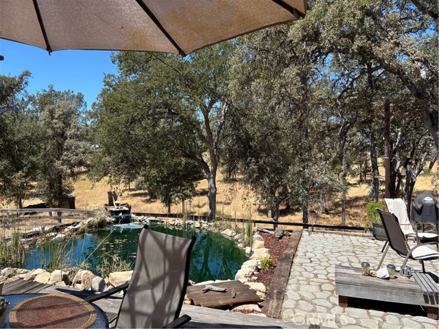 4060 Indian Peak Road, Mariposa CA: https://media.crmls.org/medias/9dd18e8c-7ae7-4ded-8f48-c3edcf52b23d.jpg