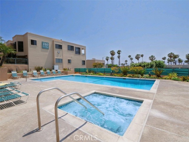 150 The Village, Redondo Beach, California 90277, 2 Bedrooms Bedrooms, ,2 BathroomsBathrooms,Residential,Sold,The Village,PV22082522