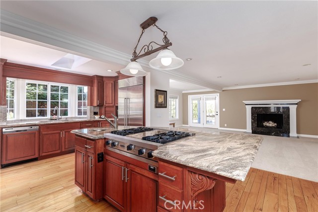 Detail Gallery Image 13 of 52 For 833 Rolling Hills Dr, Paso Robles,  CA 93446 - 4 Beds | 3 Baths